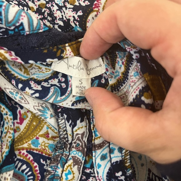 Womens  Tops Sleeveless Summer Blouses - Picture 3 of 6